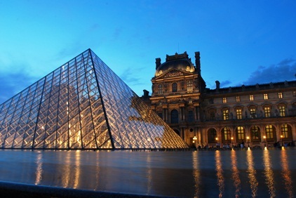 ParisPyramid33