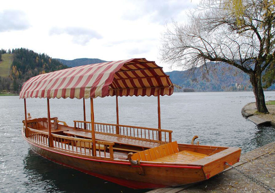 Empty gondola