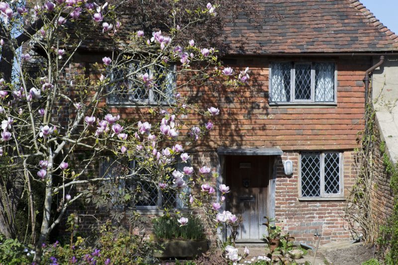 Quaint English cottages offer a unique B&B experience