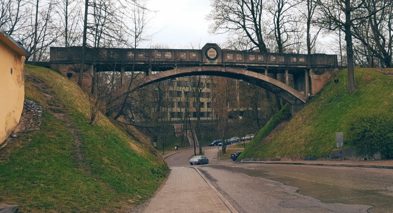 The Devil's Bridge, Tartu