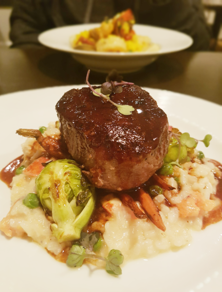 Katch Twenty Two, Beef fillet on lobster risotto