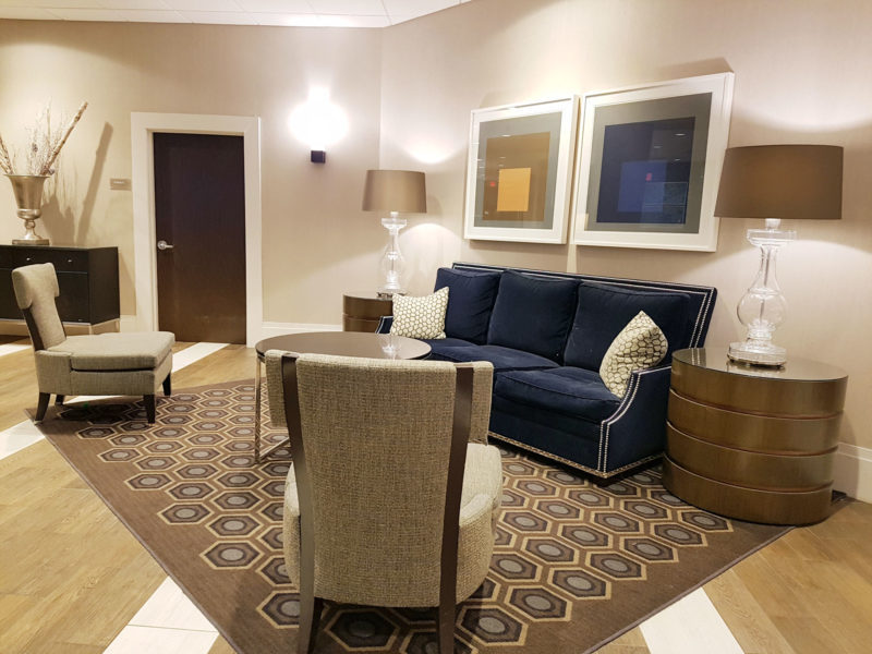 Lounge_Hotel-Wyndham-Philadelphia_Roaming-Required