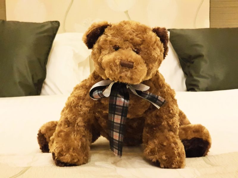 Cringletie House Huggie Teddy Bear