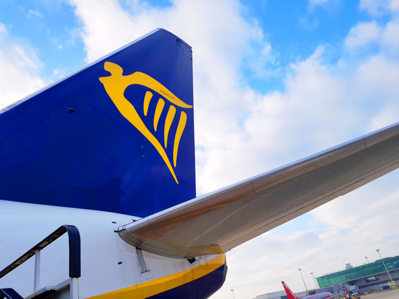 Ryanair tail wing