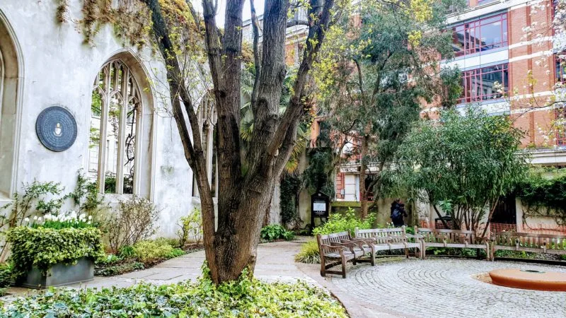 St Dunstan in the East. One of the best places for a picnic in London