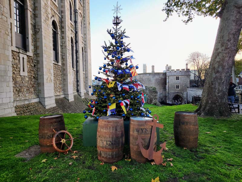 Christmas at the Tower of London, 4 Boozy Barrels