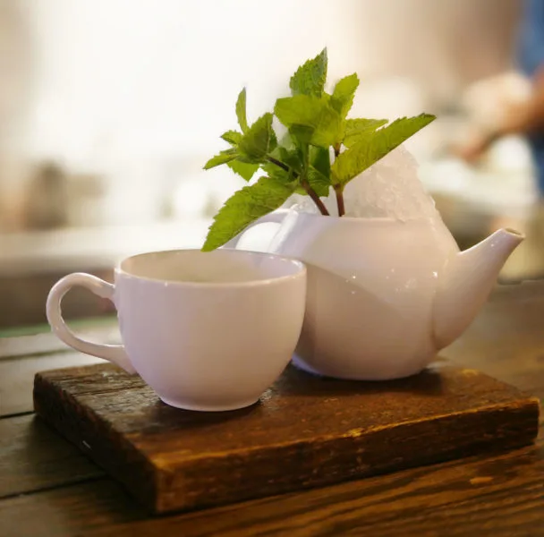 Roaming-Required-Yuu-Kitchen-London-TeaPot