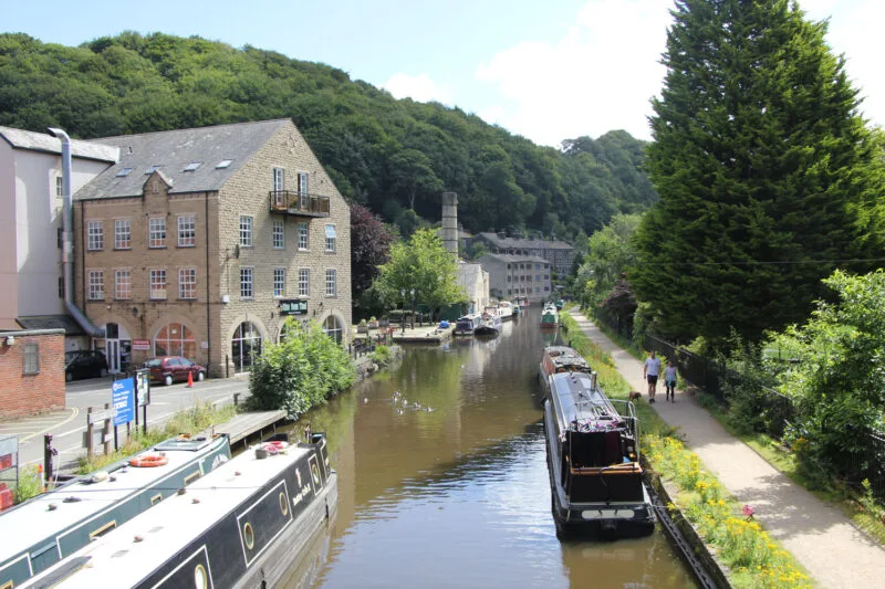 23 Best Day Trips from Manchester by Car, Coach, & Train Roaming Required