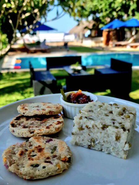 Breakfast beside the pool at Parangi Weligama Bay