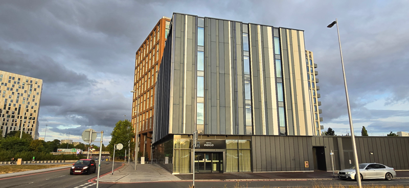 Hotel Indigo Coventry view from the outside